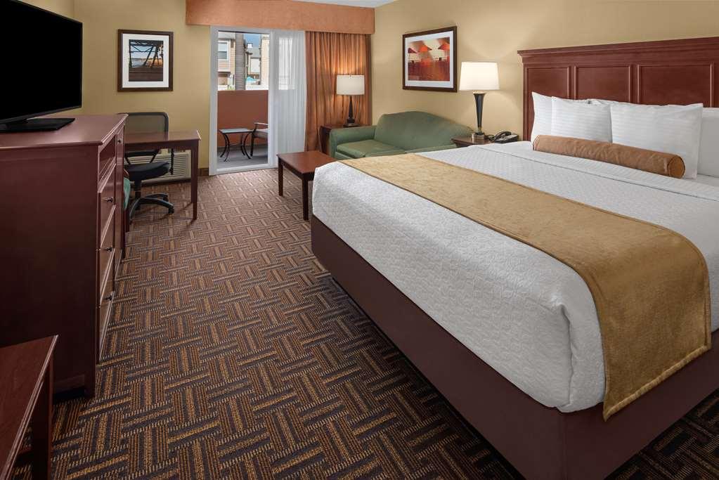 Best Western Plus Redondo Beach Inn Exterior foto